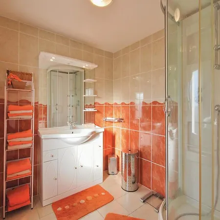 Holiday home Holiday La Garde I La Garde (Var)