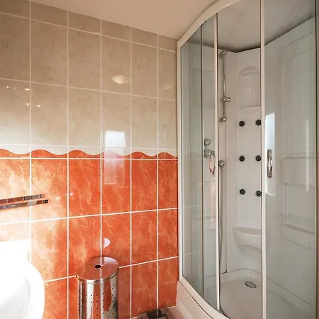 Holiday home Holiday La Garde I La Garde (Var)